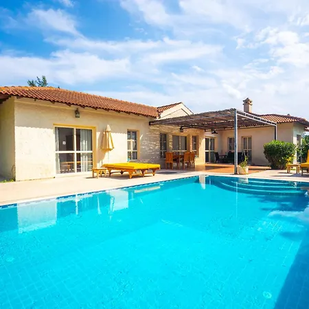 Cedrus Villa
