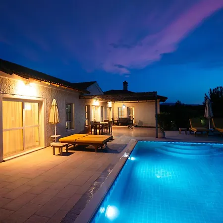 Cedrus Villa